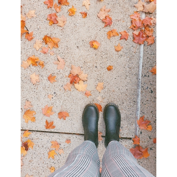 Meet your Posher, Allison - Picture 2 of 2